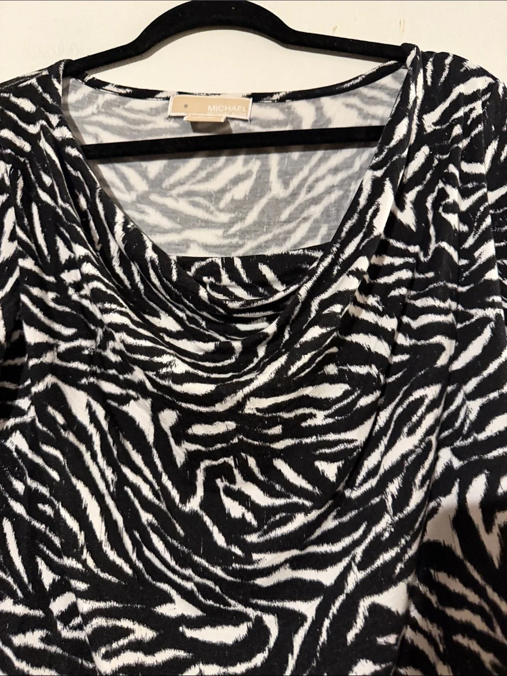 Michael Kors 3/4 sleeve drapey top